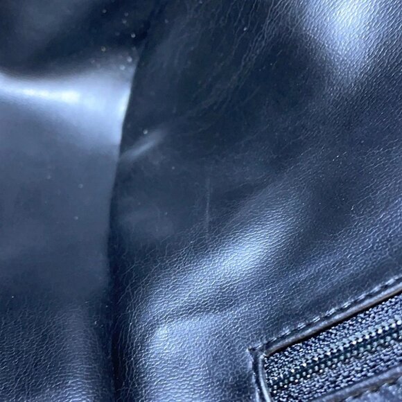 CHANEL V Stitch ChainShoulder Calfskin Black - Picture 12 of 16